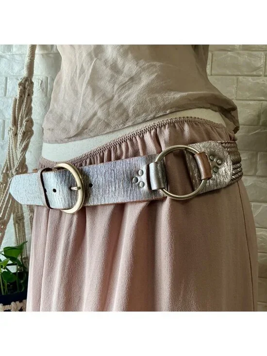 Vintage 90s Y2K Cache Metallic Silver Brushed Handmade Leather Woven Back Wide B - Picture 2 of 12